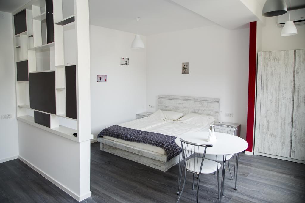 City Centre Apartments By Picnic Erevan Exterior foto